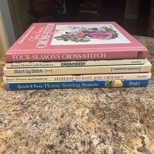 Vintage sewing/crafting Book Set - very neat
